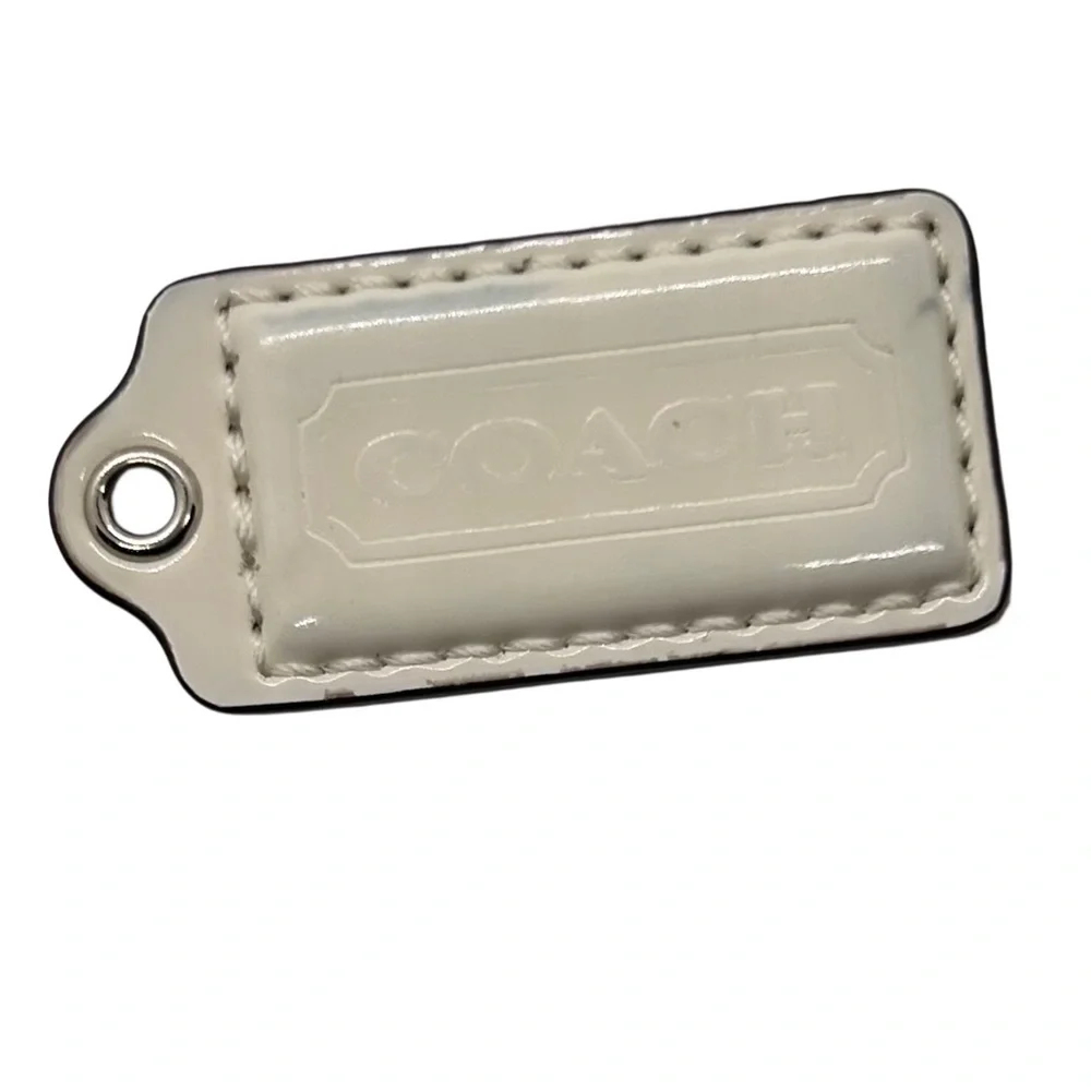 Coach Off White Patent Leather Purse Hangtag - Picture 3 of 8